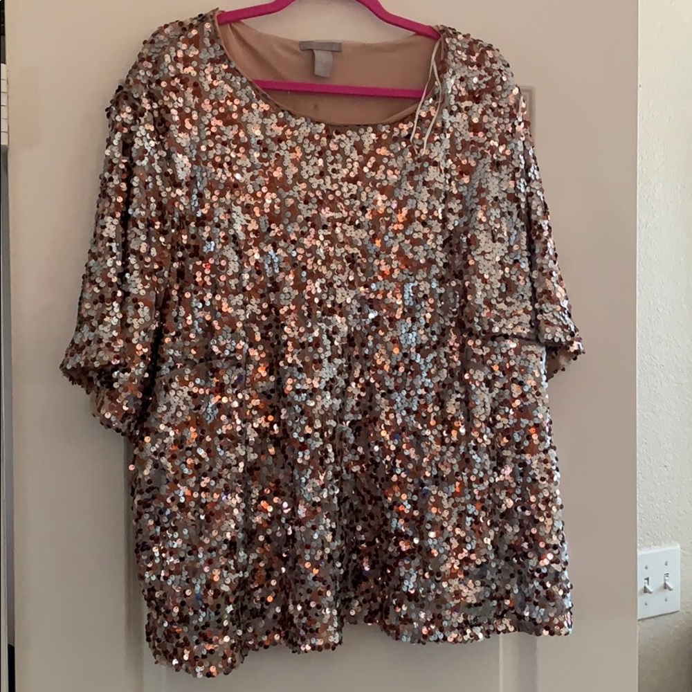 Cute sequenced top from H&M